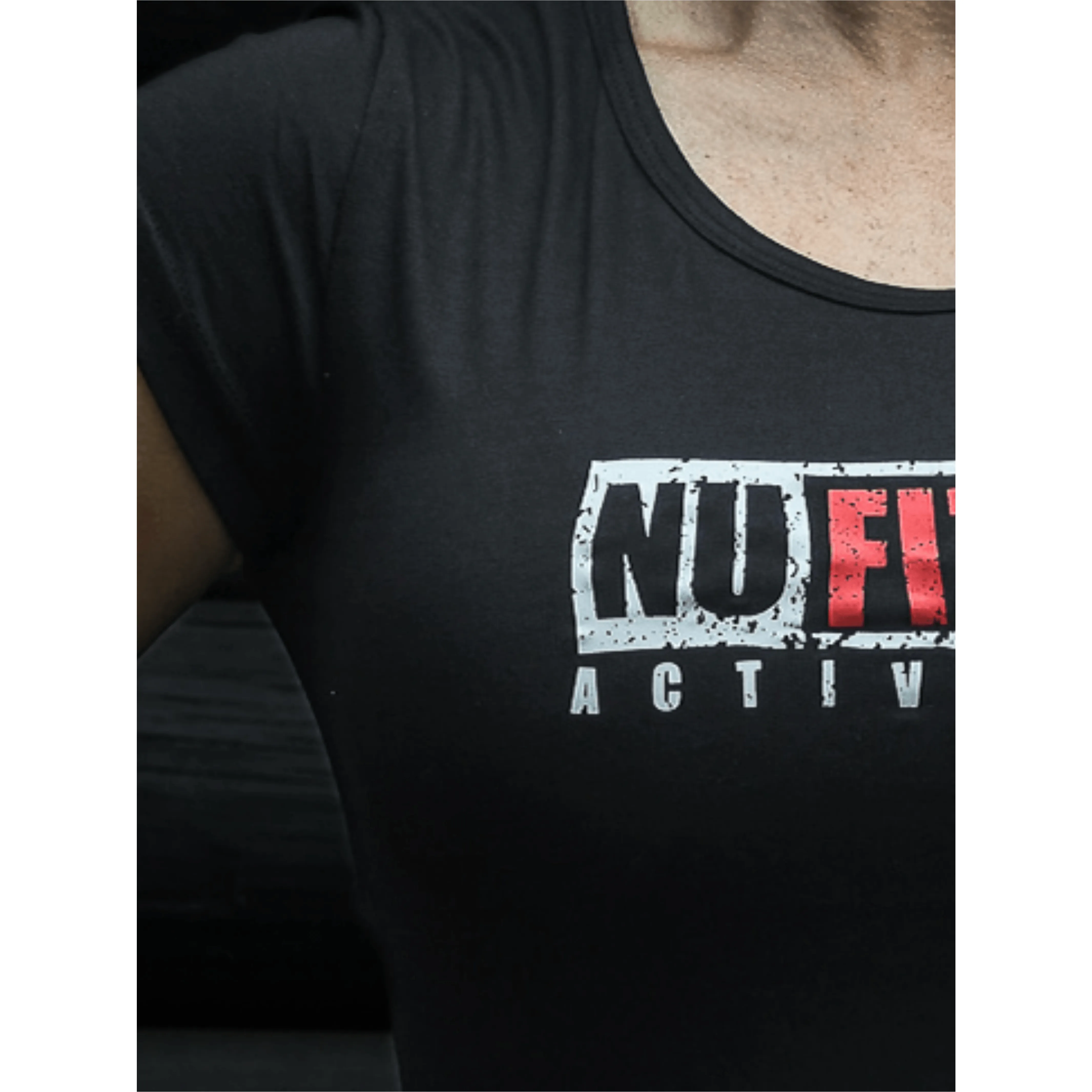 ATTITUDE CROP TOP - BLACK