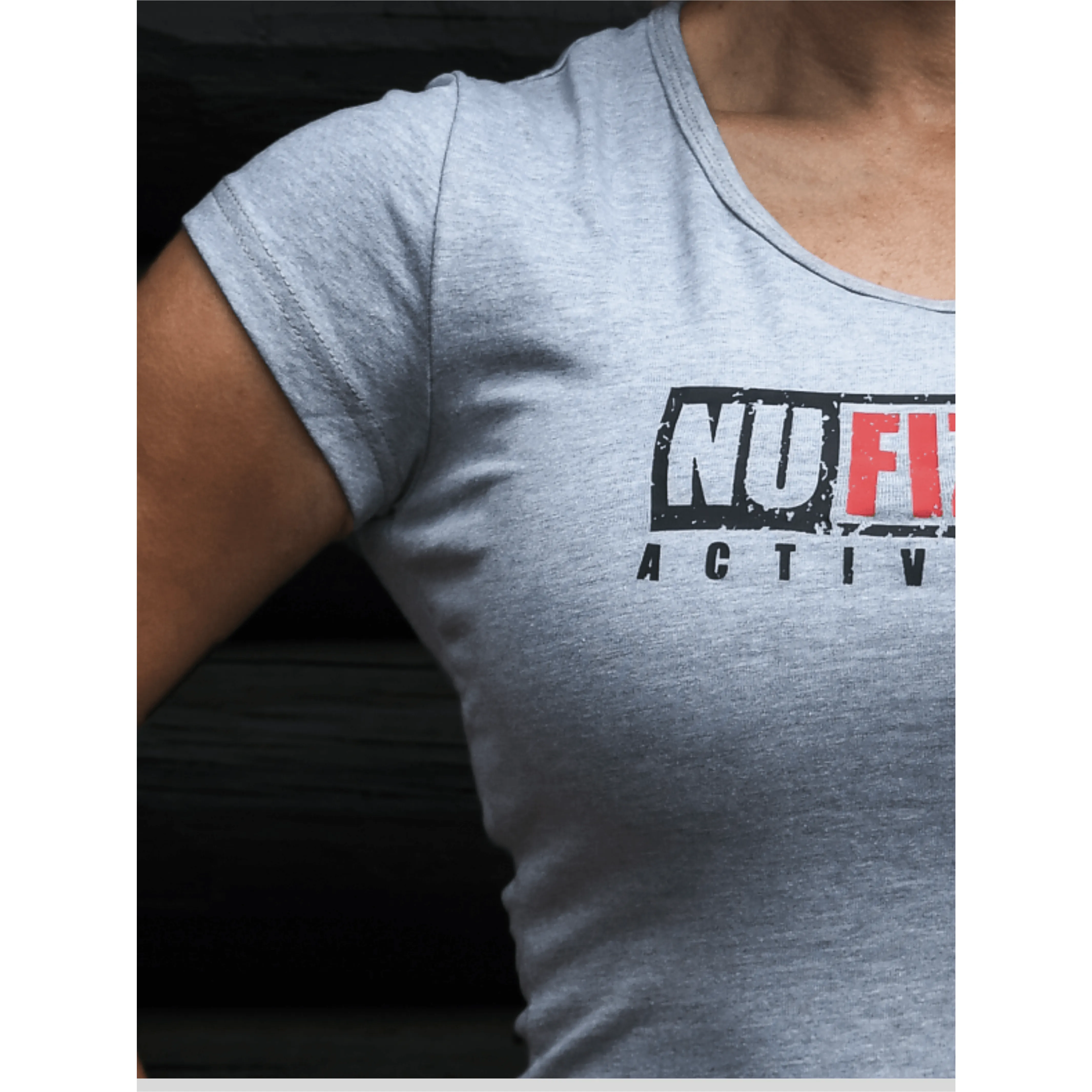 ATTITUDE CROP TOP - GREY