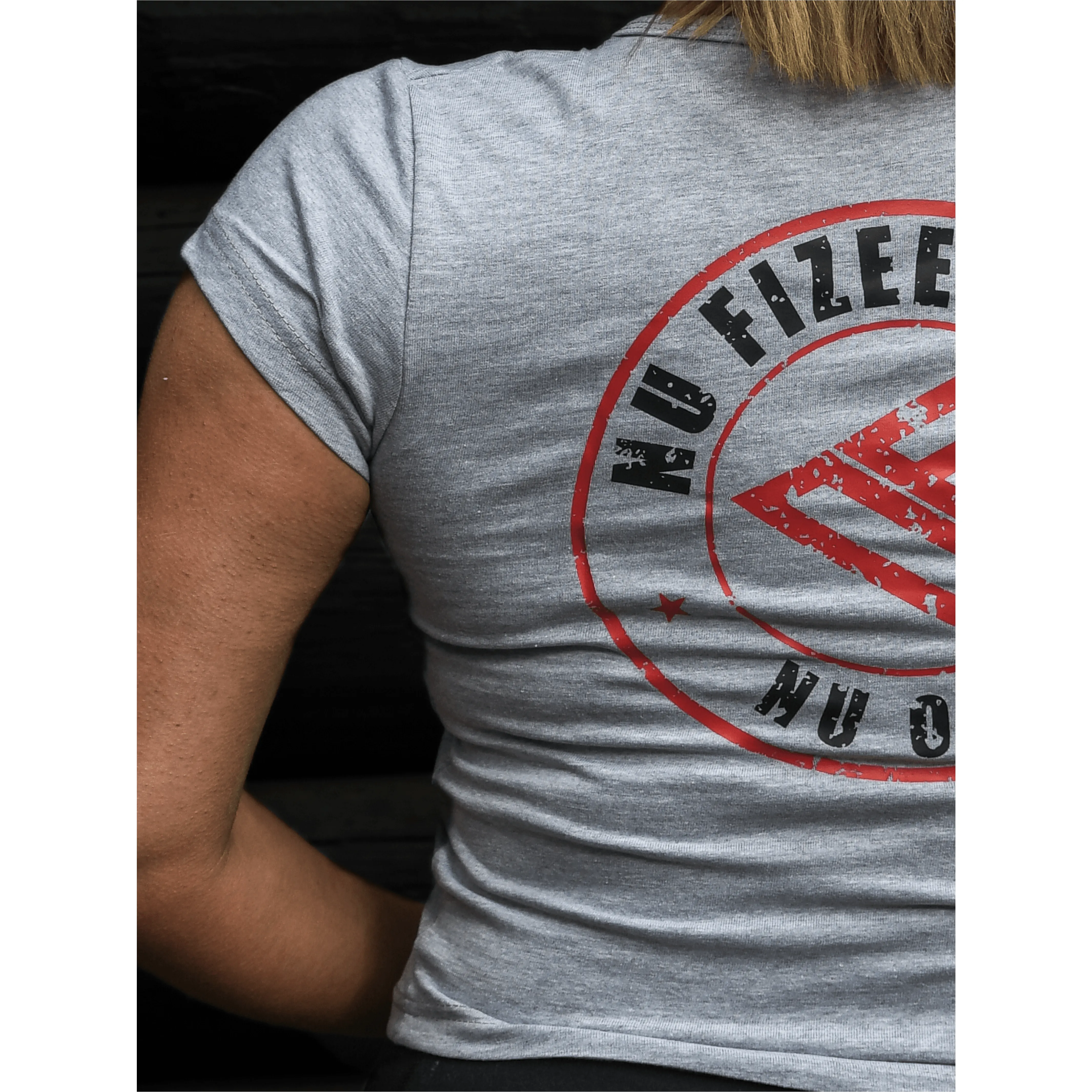 ATTITUDE CROP TOP - GREY
