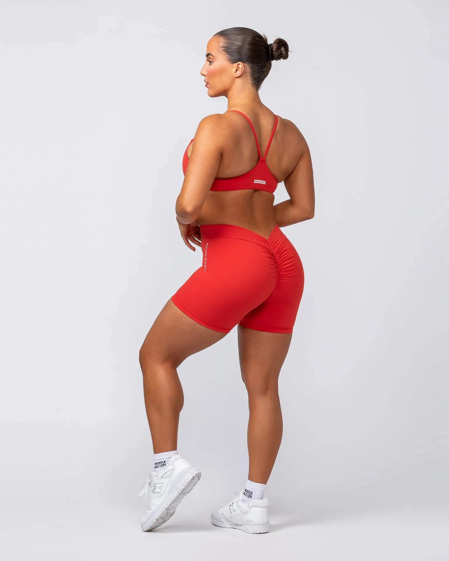 Deep Scrunch Midway Shorts - Crimson