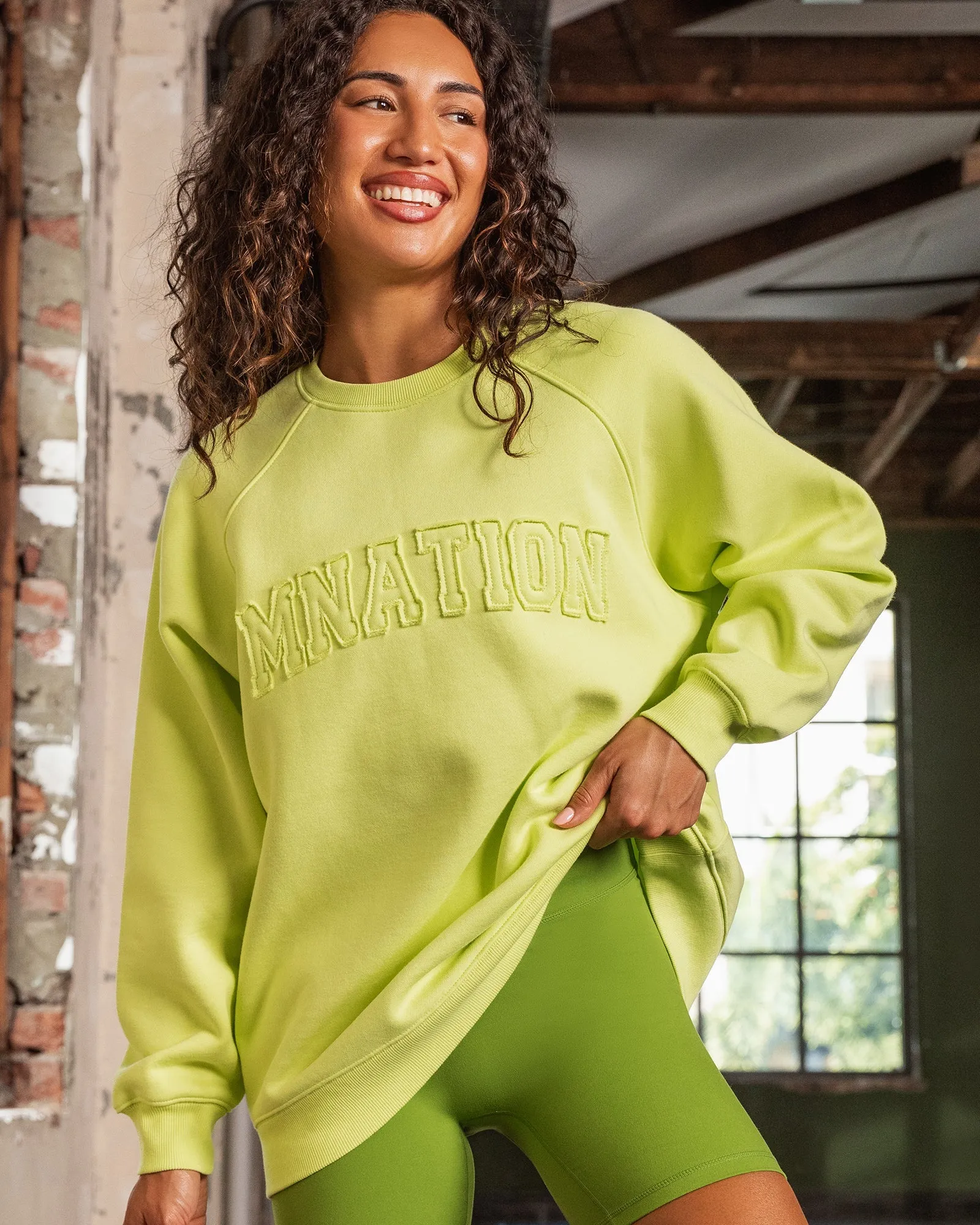 Downtime Oversized Pullover - Limeade