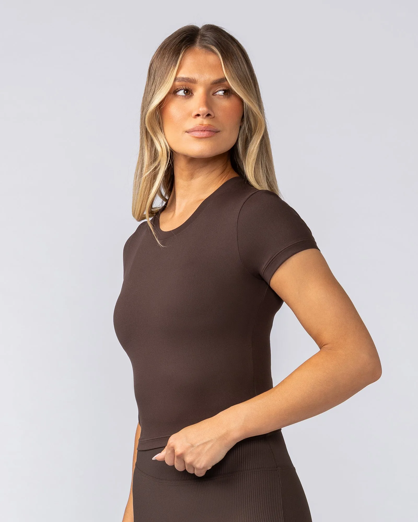 Essential Cropped Tee - Cocoa