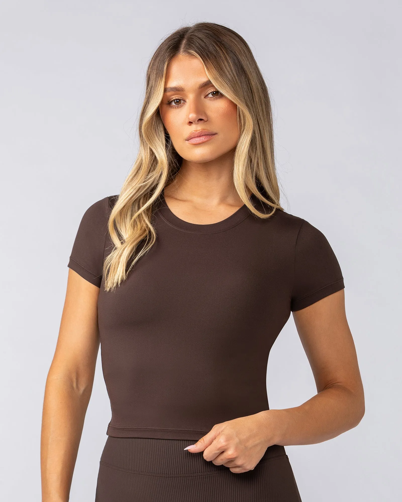 Essential Cropped Tee - Cocoa