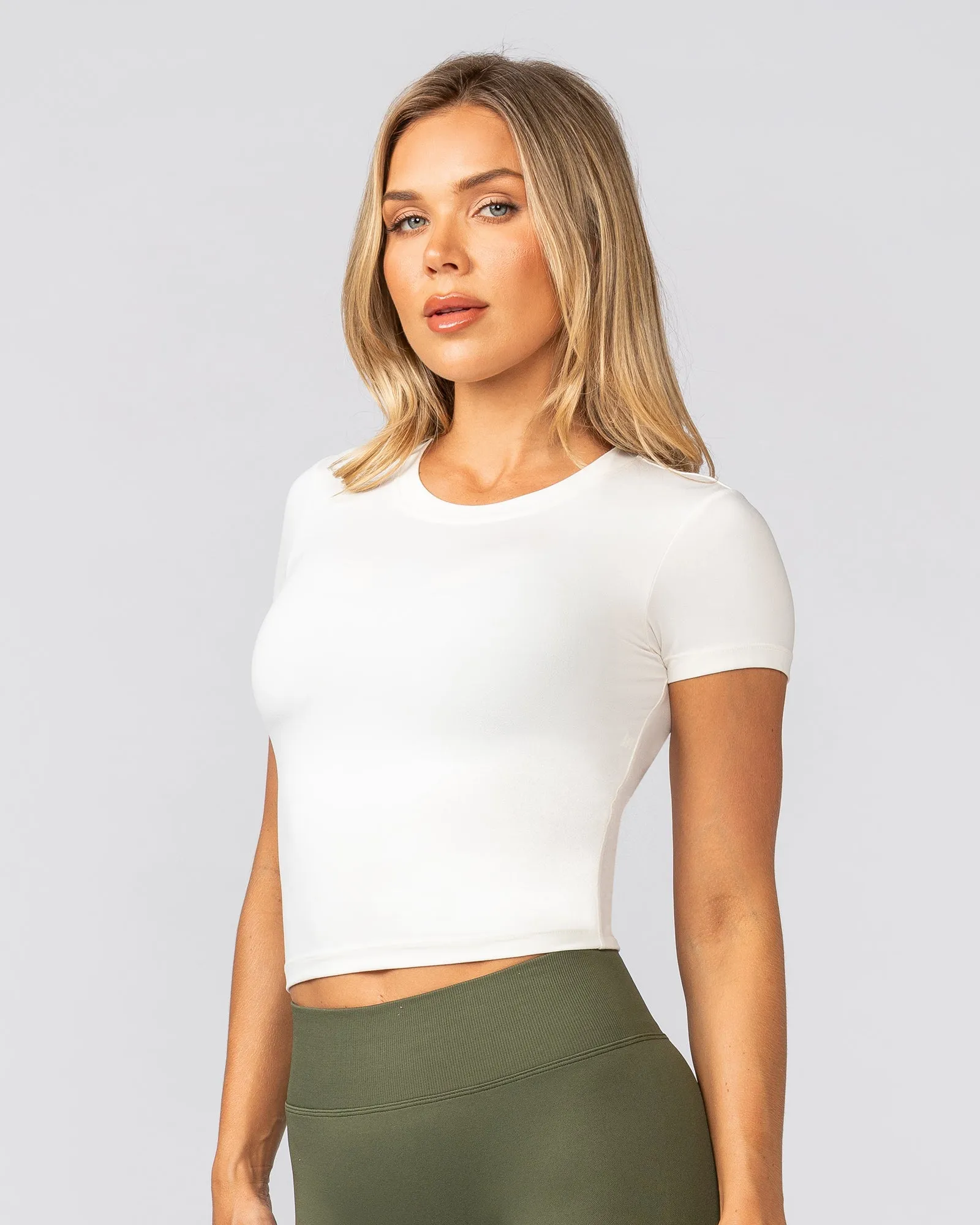 Essential Cropped Tee - Coconut