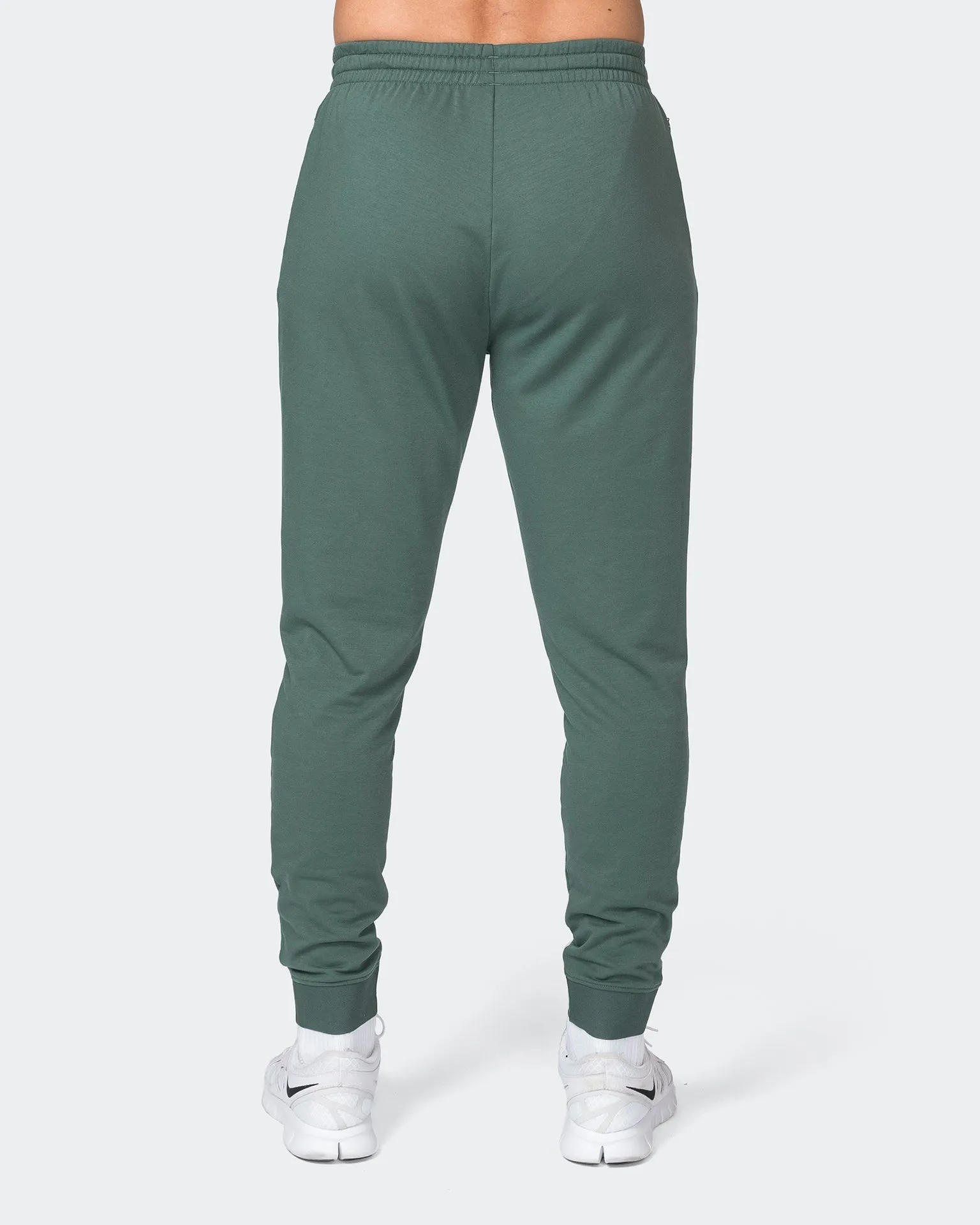 Legacy Training Tapered Joggers - Olive Smoke