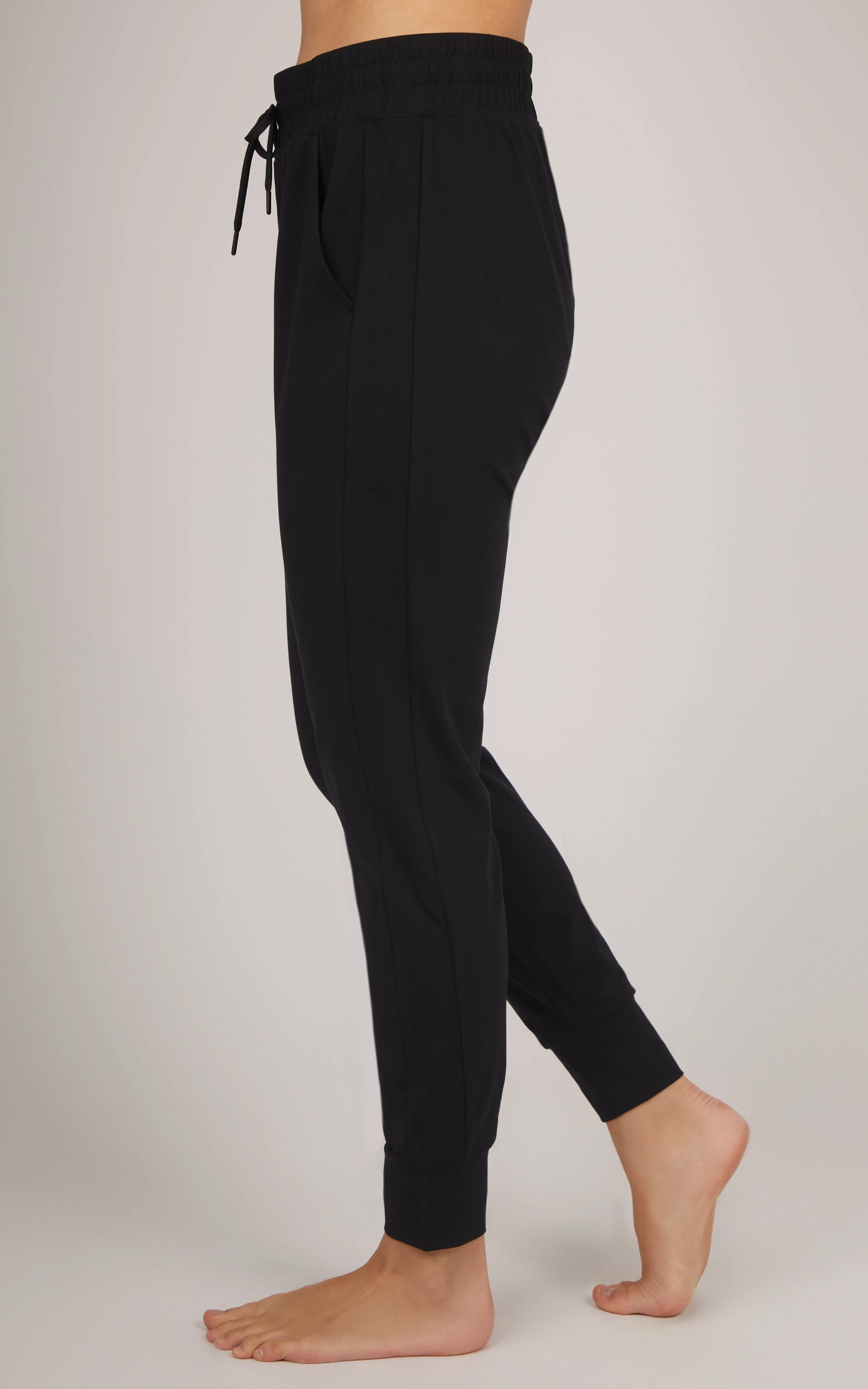 Lux High Waist Jogger