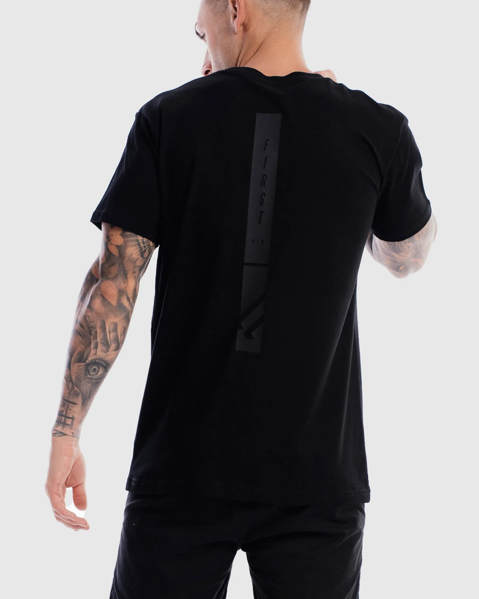 Mens Midfield Mono Tee - Black
