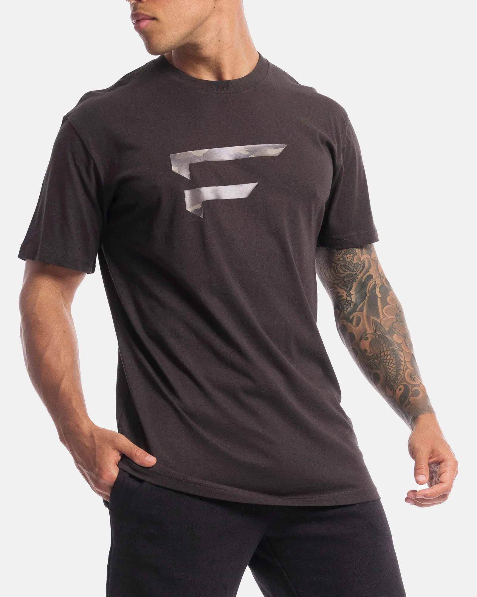 Mens Performance Camo Logo Tee - Vintage Black