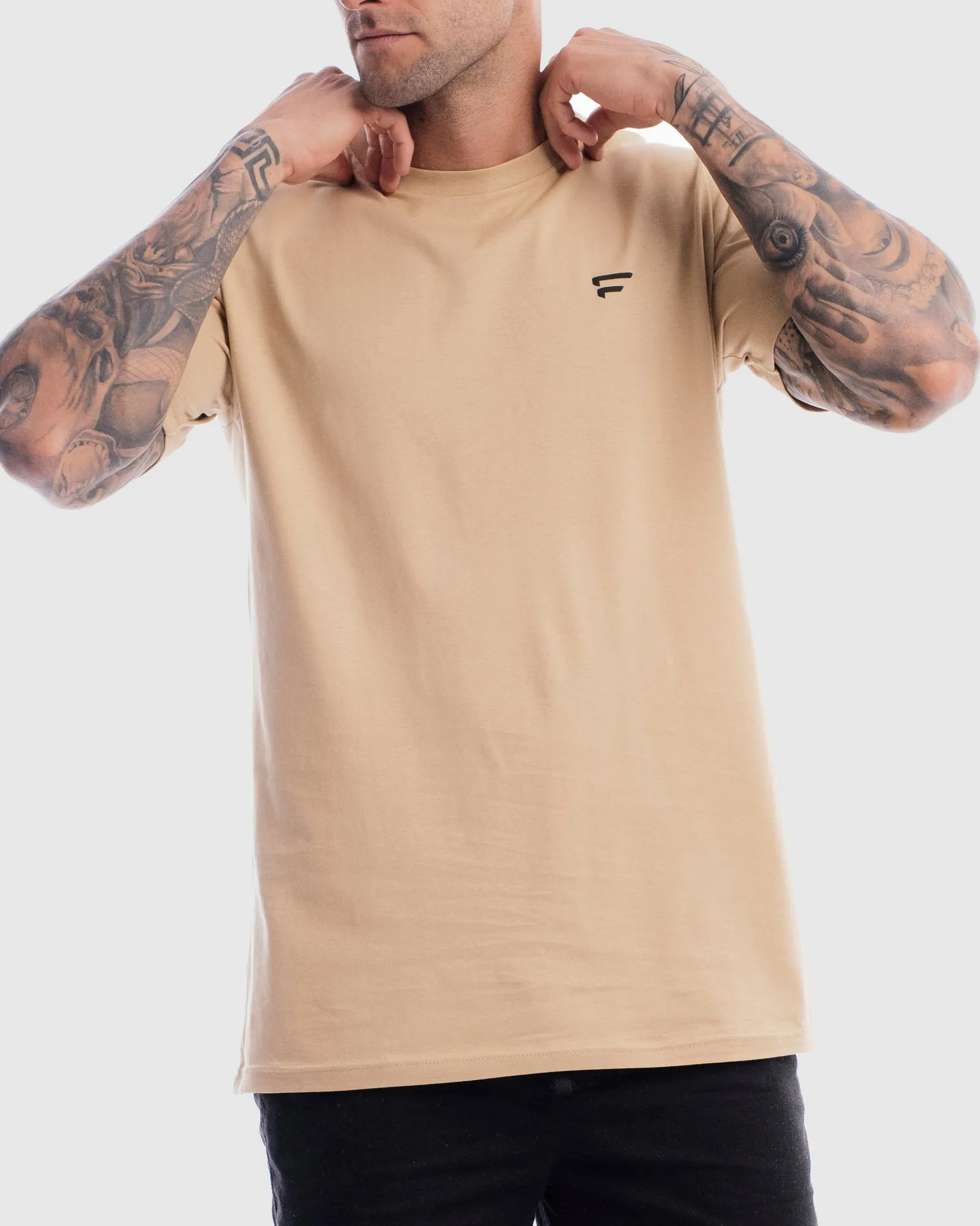 Mens Performance Crest Rise Tee - Camel