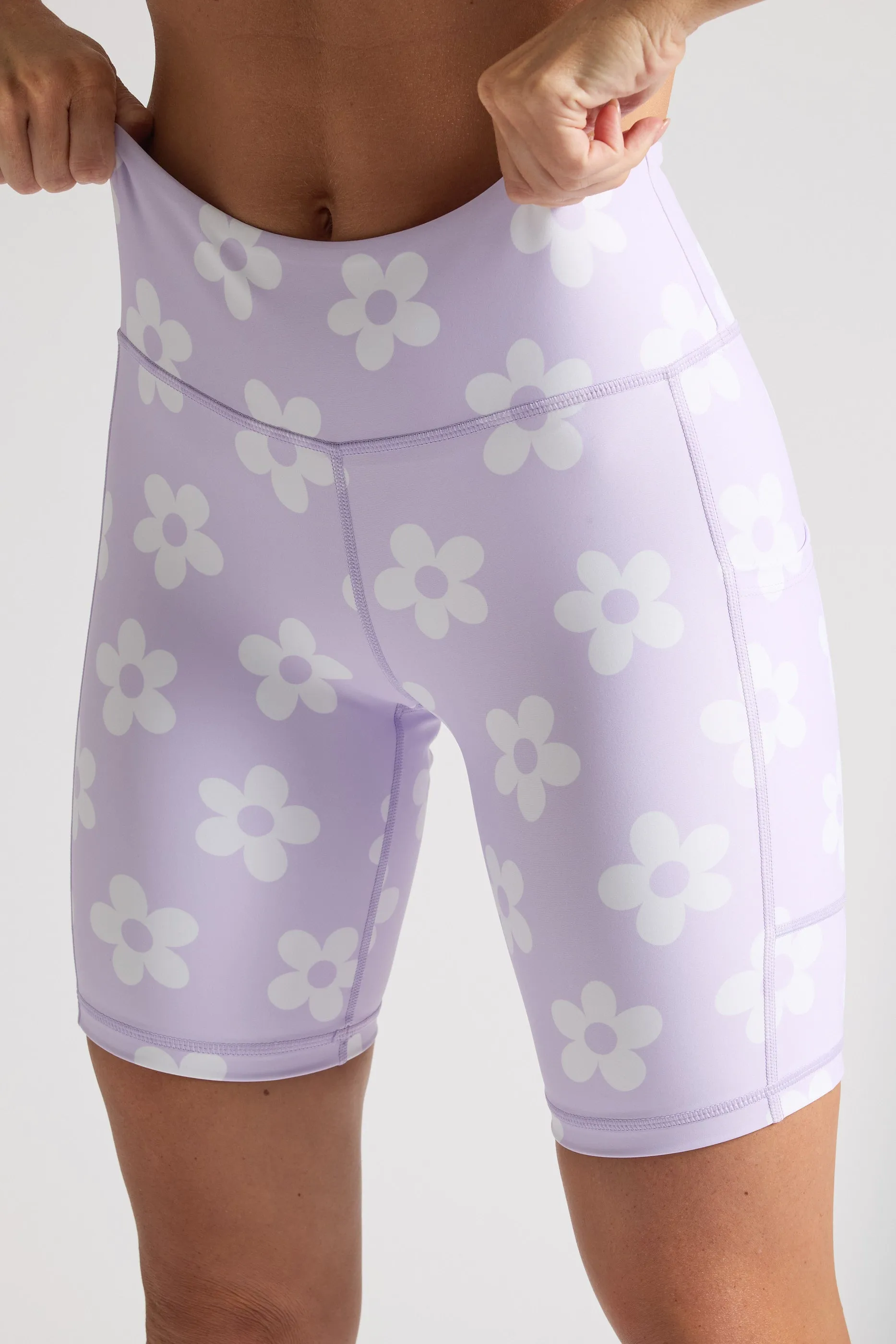 Petal Biker Shorts 8??