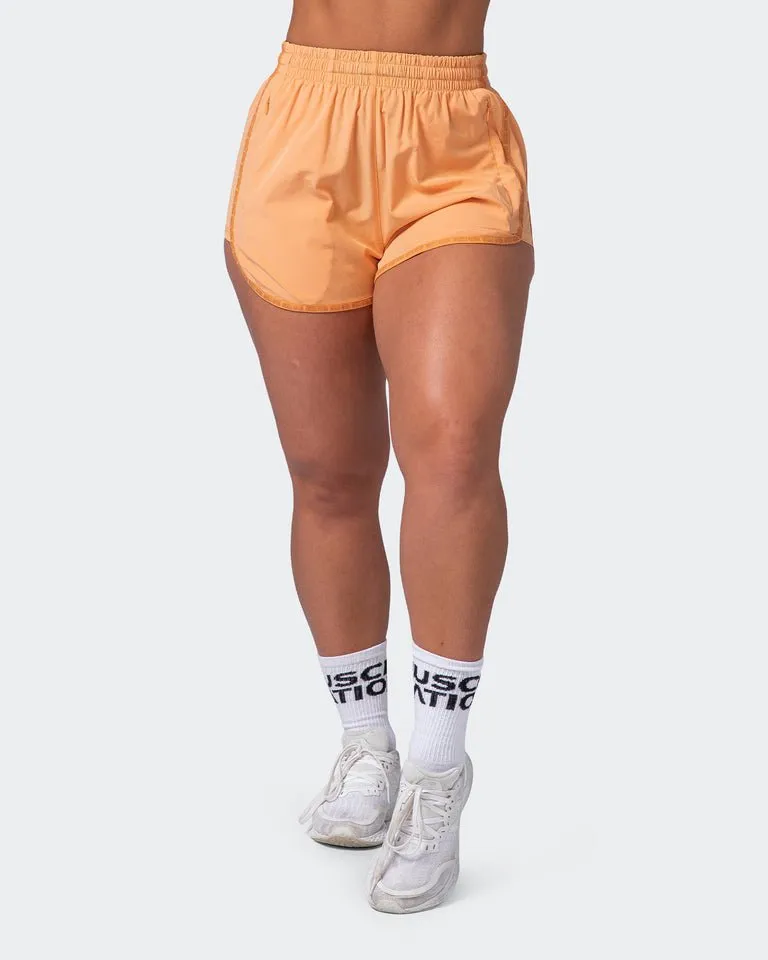 Pump Up Shorts Apricot