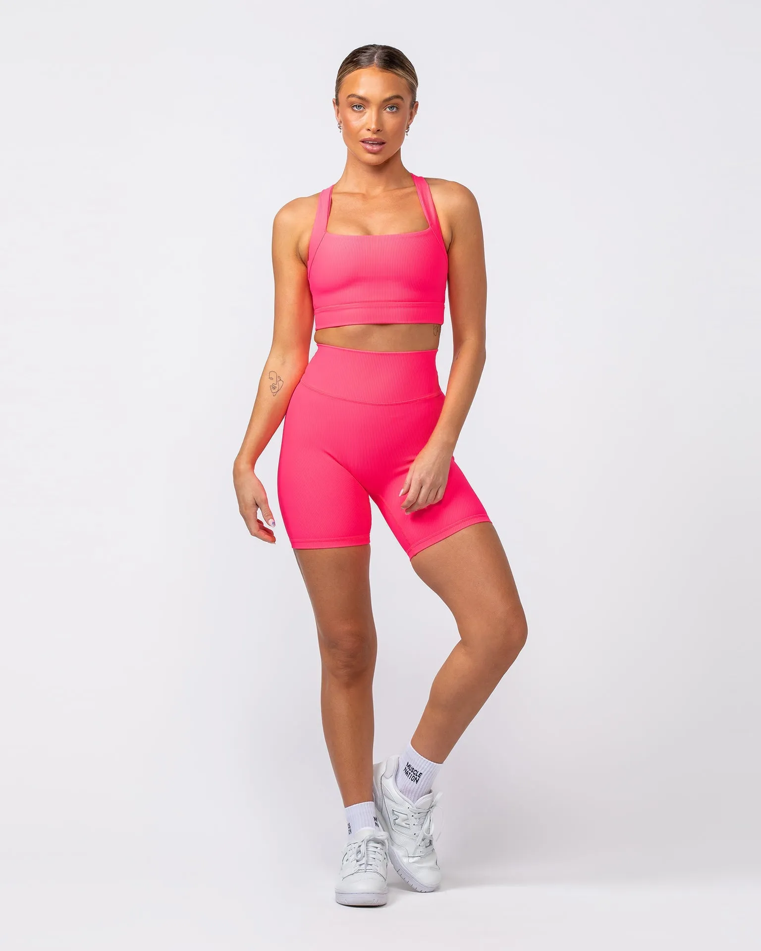 Rebound Rib Bra - Neon Pink